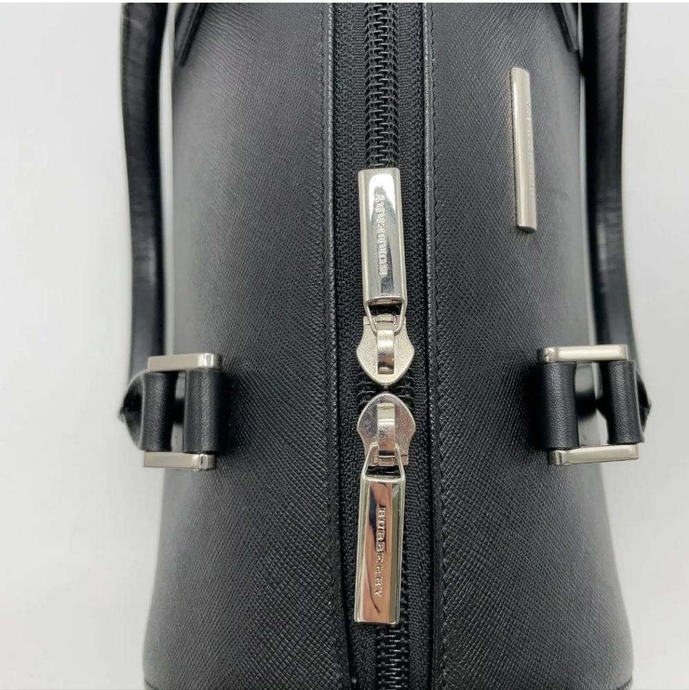 Auth Burberry Leather Black Nova Check Pattern Tubular Bag - Picture 12 of 16